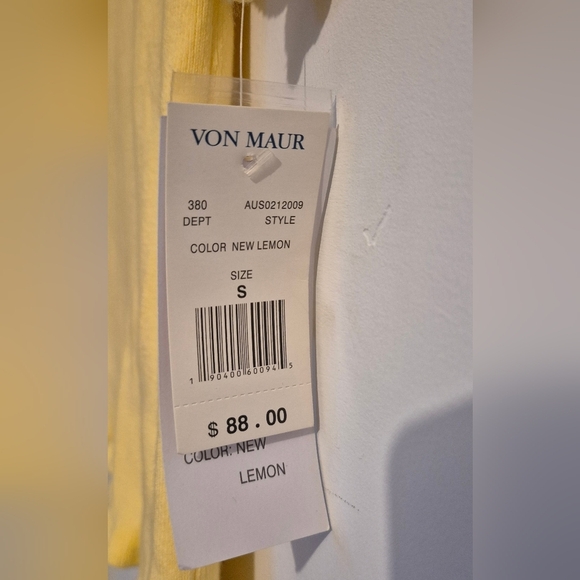 Design History Yellow Knit Blouse - Picture 5 of 5